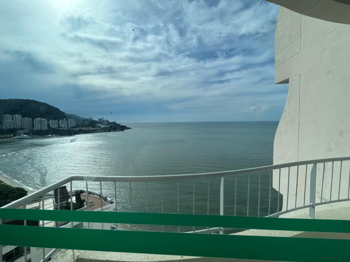 Paradise By The Sea In Penang By Veron At Rainbow Paradise Hotel Tanjung Bungah  Exterior foto