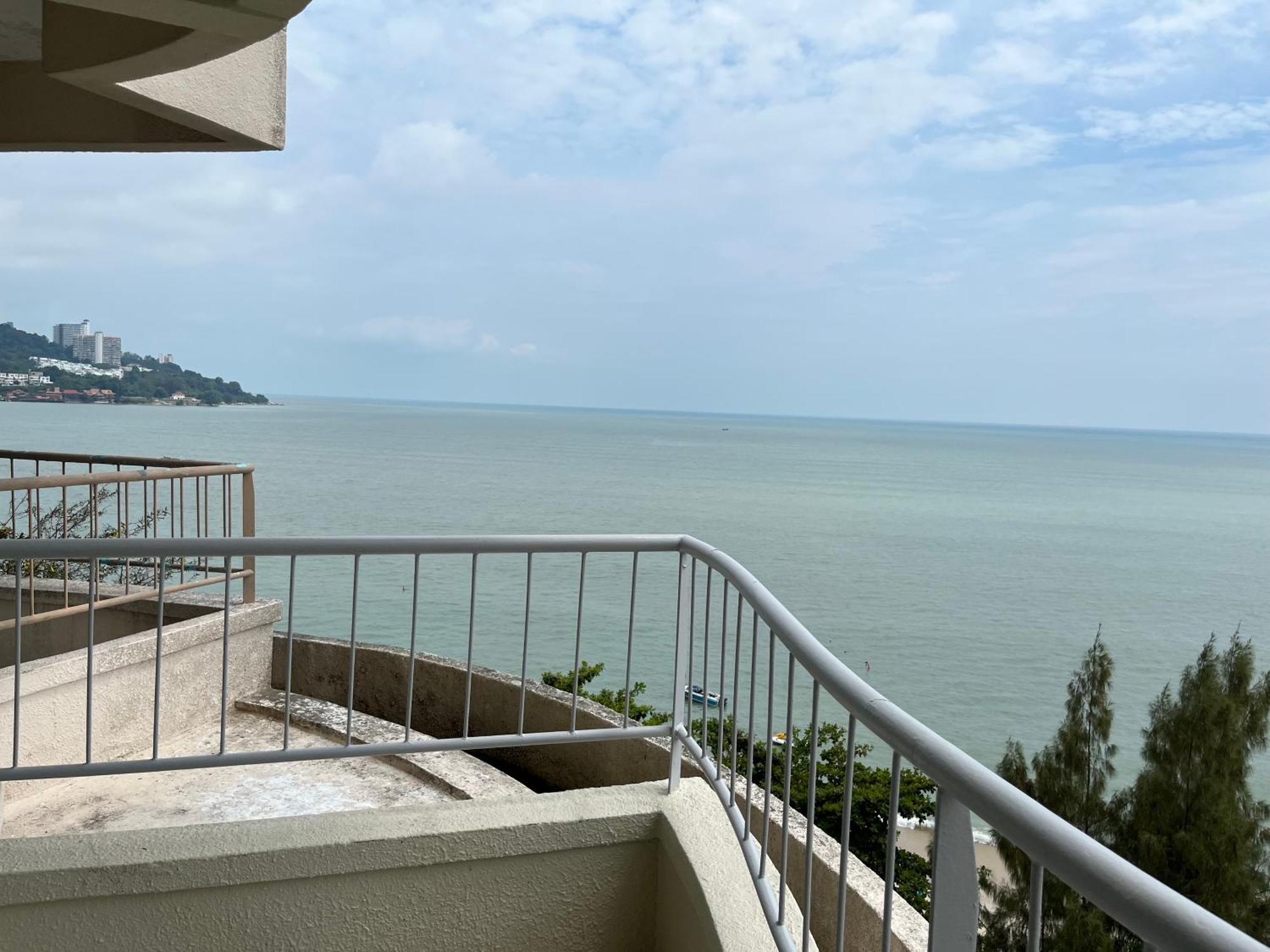 Paradise By The Sea In Penang By Veron At Rainbow Paradise Hotel Tanjung Bungah  Exterior foto