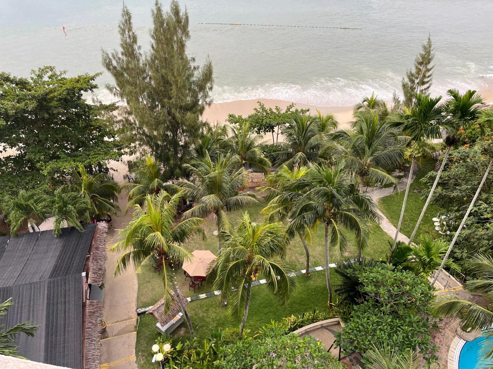 Paradise By The Sea In Penang By Veron At Rainbow Paradise Hotel Tanjung Bungah  Exterior foto